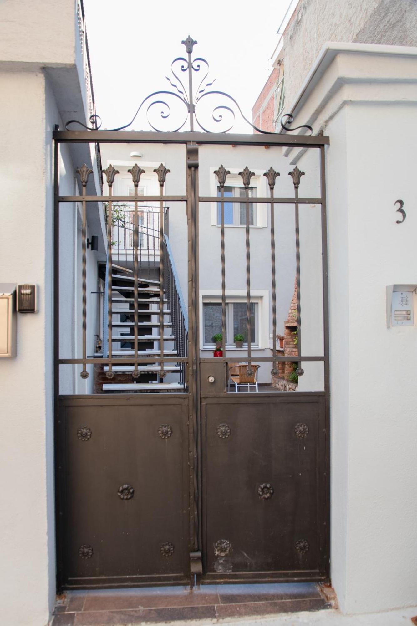 St. Barbara Apartment Drama Exterior photo